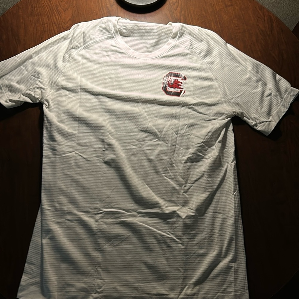 South Carolina Gamecocks Men’s Lululemon Shirt